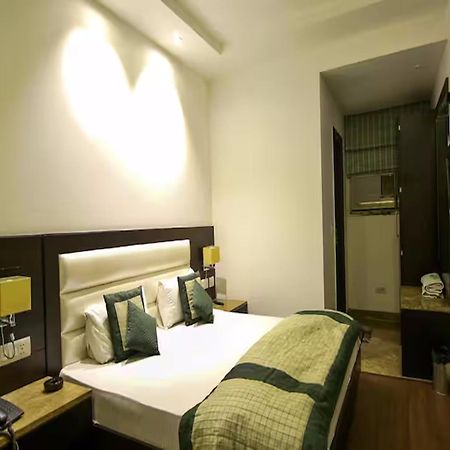 Hotel Chanchal Continental - 02 Mins From New Delhi Railway Station Extérieur photo
