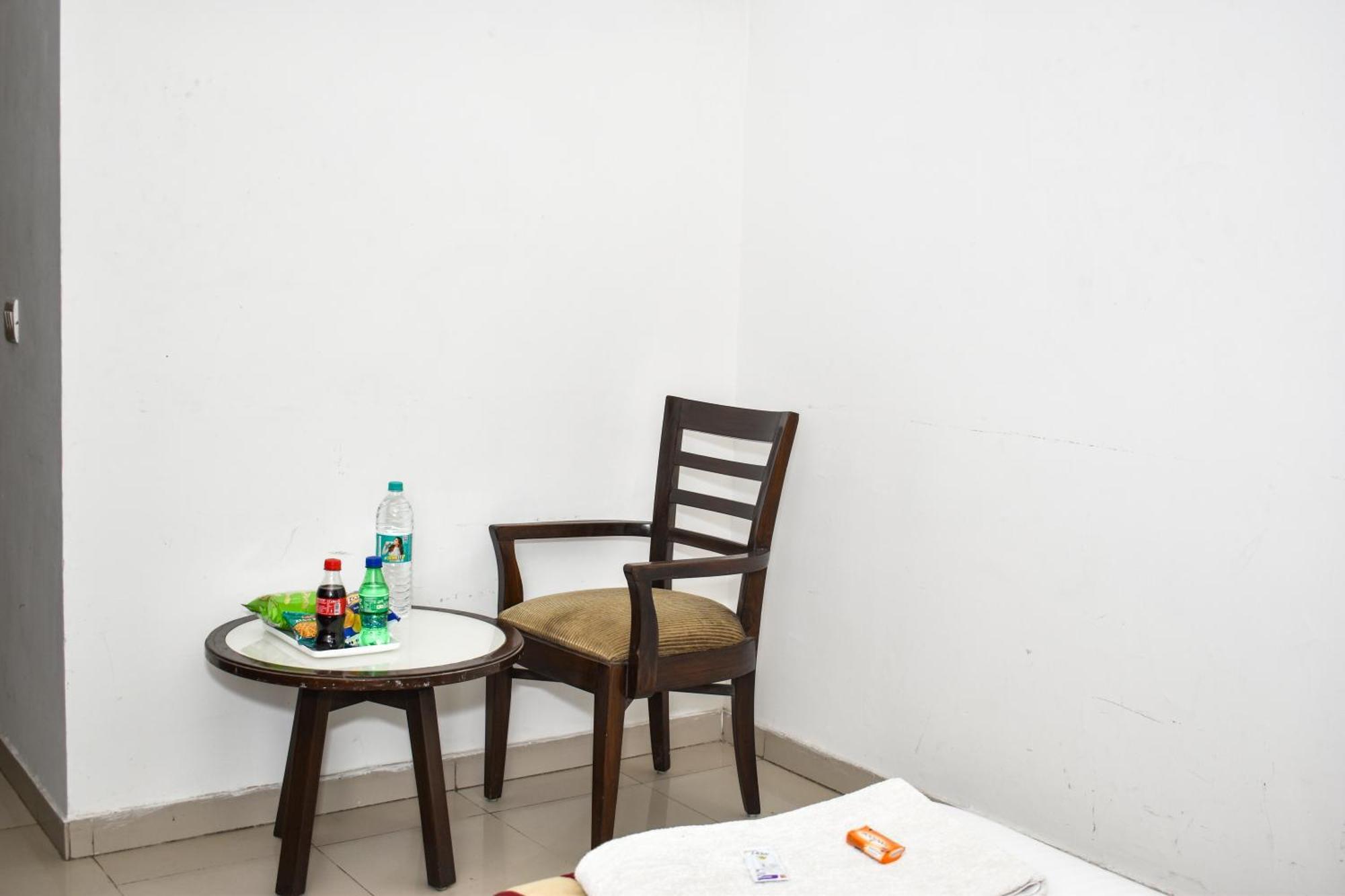 Hotel Chanchal Continental - 02 Mins From New Delhi Railway Station Extérieur photo