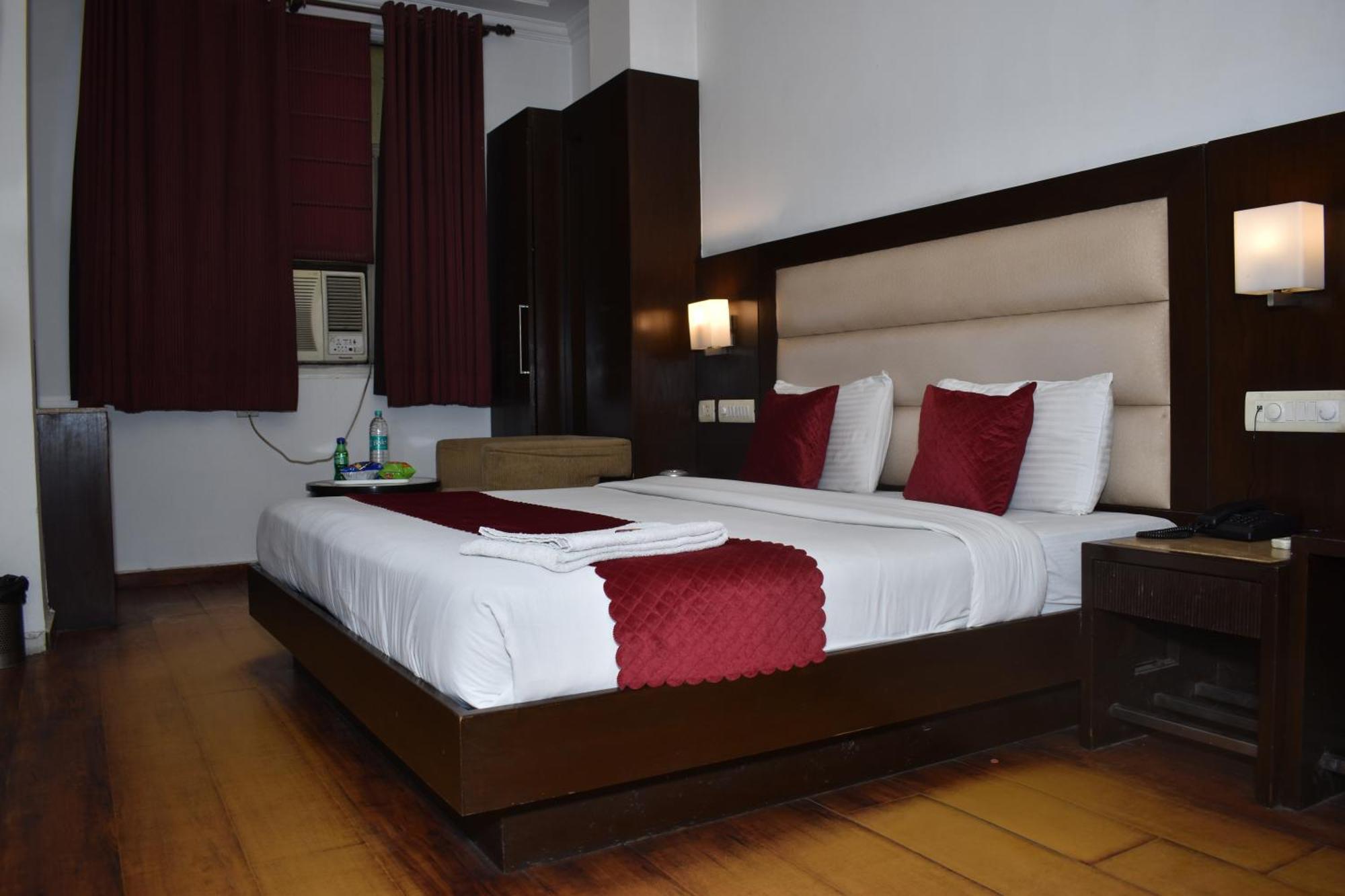 Hotel Chanchal Continental - 02 Mins From New Delhi Railway Station Extérieur photo