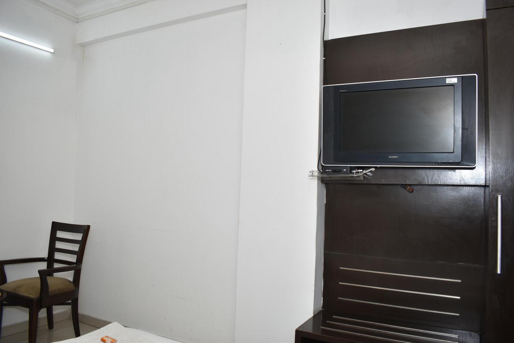 Hotel Chanchal Continental - 02 Mins From New Delhi Railway Station Extérieur photo
