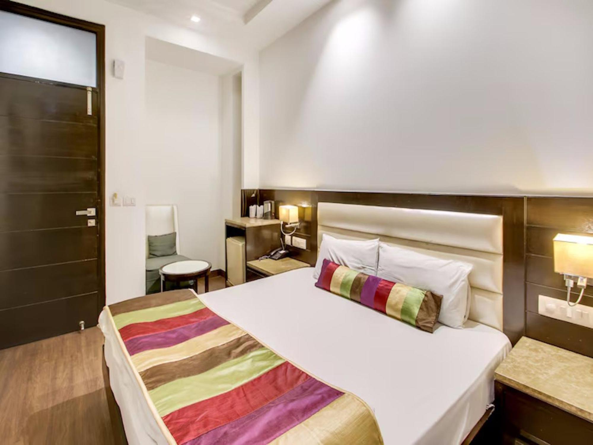 Hotel Chanchal Continental - 02 Mins From New Delhi Railway Station Extérieur photo