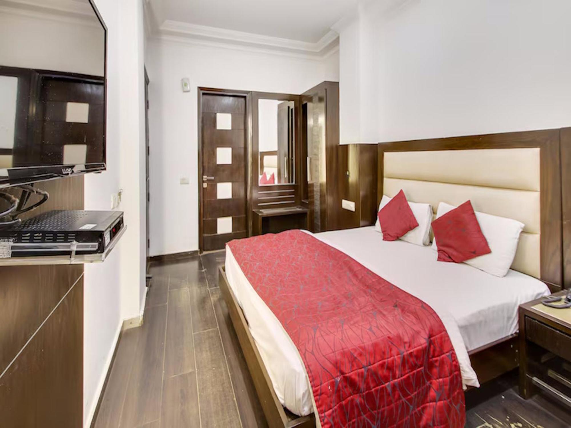 Hotel Chanchal Continental - 02 Mins From New Delhi Railway Station Extérieur photo